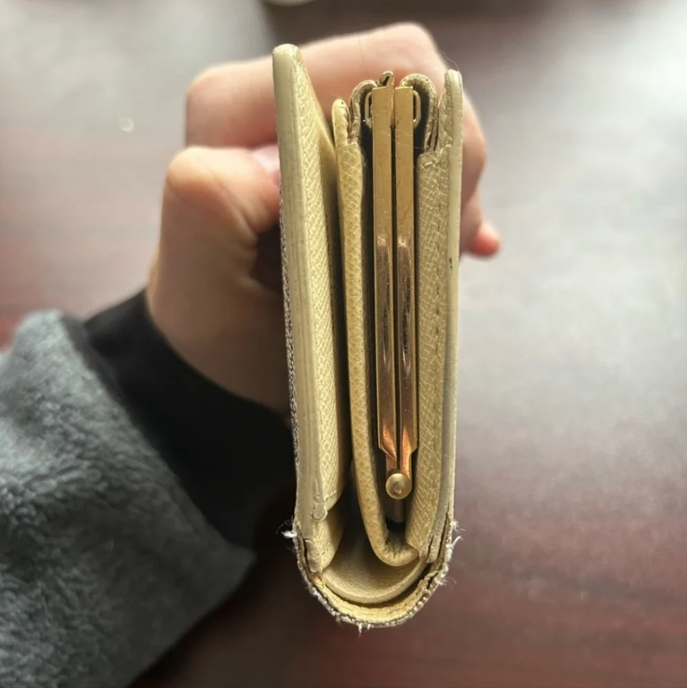 LOUIS VUITTON Cream Portefeuille Viennois Damier Bifold Wallet